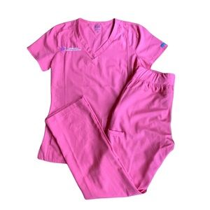 Med Couture Insight Women's XS Coral Scrub Set